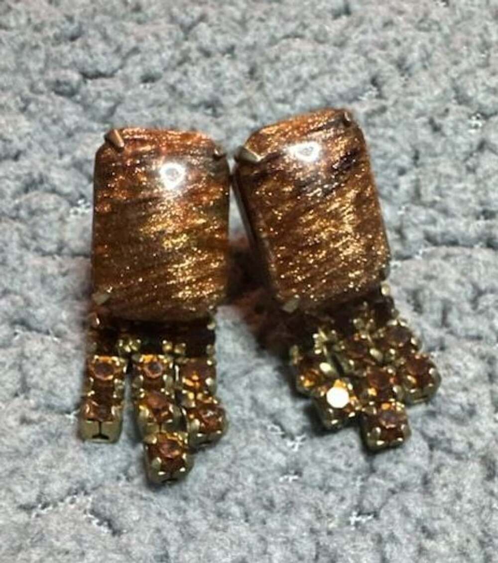 Vintage Gold Tone Brown Rhinestone Screw Back Earrings